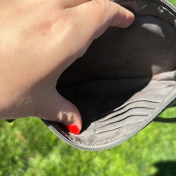 Coach | Vintage #48103 Ashley Large Y2K Metallic Wristlet - Picture 10 of 10